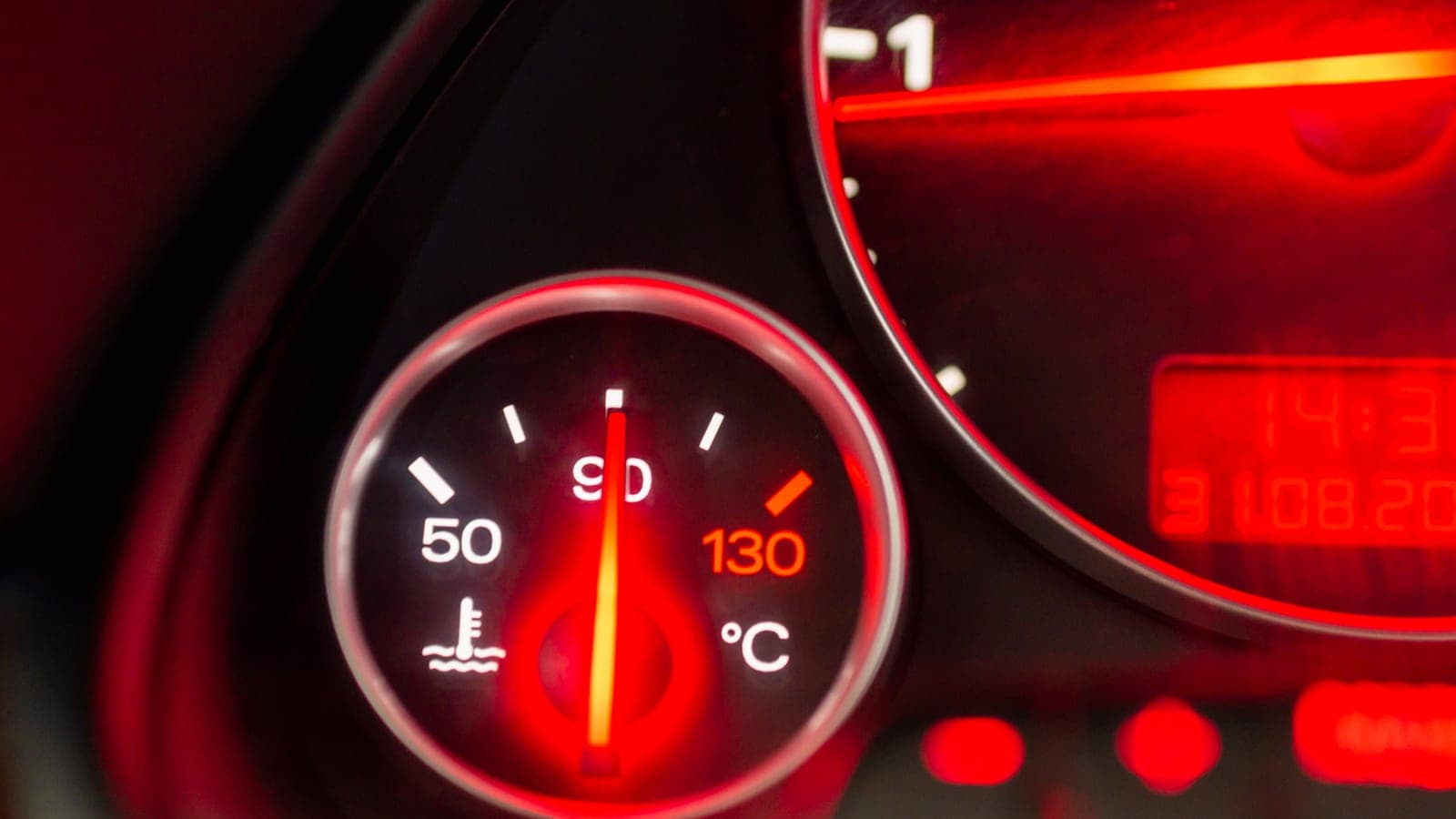 Temperature gauge reading in the hot zone