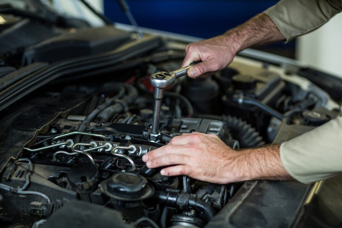 Engine Repair at 7 Mile and Hoover Auto Services in Detroit, MI